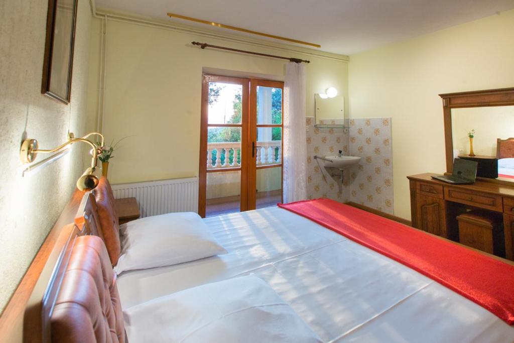 Apartmani Fuza Rab سوبيتارسكا دراغا المظهر الخارجي الصورة